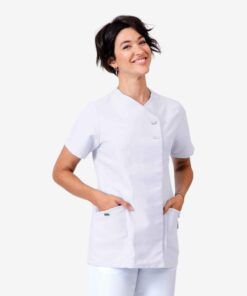 Casaca sanitaria mujer microfibra con broches EUROSAVOY 114207CAkron – cómoda, ligera y profesional