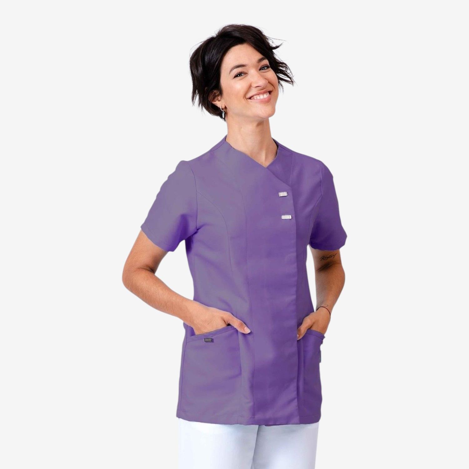 Casaca sanitaria mujer microfibra con broches EUROSAVOY 114207CAkron – cómoda, ligera y profesional