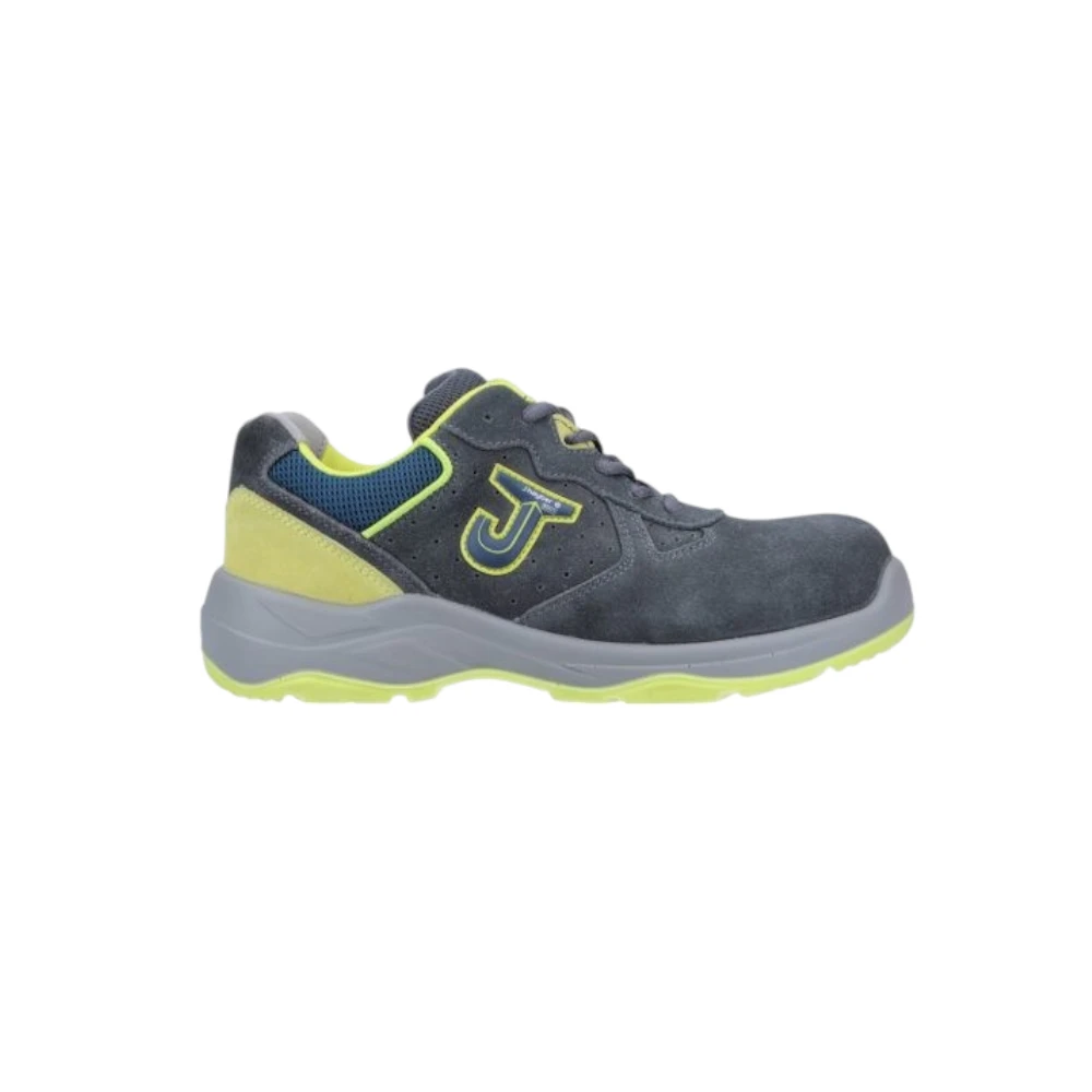 Zapato de seguridad industrial CROMO S1P SRC, color gris-lima, con puntera de fibra de vidrio, suela antideslizante y plantilla antiperforación. Calzado ligero y 100% metal free para protección en entornos laborales
