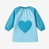 Babero infantil vichy azul con bolsillo corazón para guardería