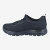 Zapatilla negra Workflex con suela antideslizante y tejido transpirable