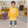 Babi infantil amarillo vichy para guardería con bolsillo delantero