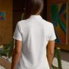 Polo señora cuello mao transpirable con tejido Coolmax en color blanco para uso profesional