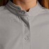 Polo señora cuello mao transpirable con tejido Coolmax en color gris plata para uso profesional