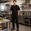 Pantalón laboral unisex Negro Roger de microfibra elástica con bolsillos funcionales